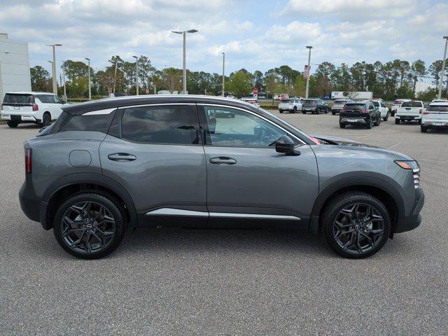 new 2025 Nissan Kicks car, priced at $27,611