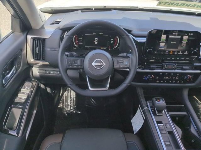 new 2025 Nissan Pathfinder car, priced at $44,112