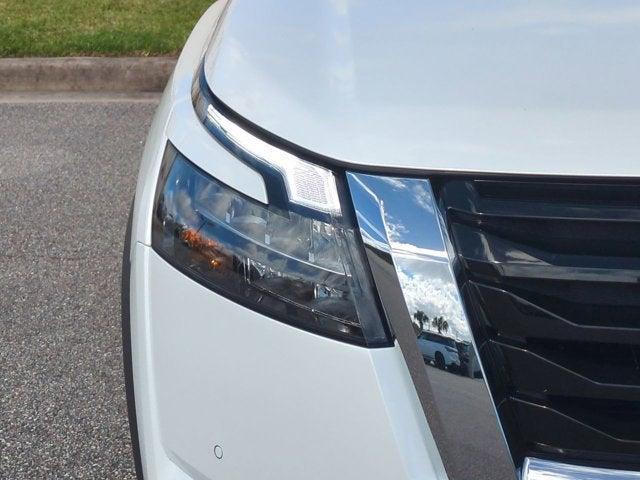 new 2025 Nissan Pathfinder car, priced at $44,112