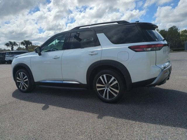 new 2025 Nissan Pathfinder car, priced at $44,112