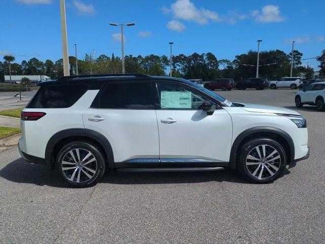 new 2025 Nissan Pathfinder car, priced at $44,112