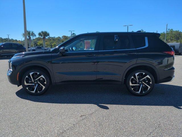 used 2024 Mitsubishi Outlander car, priced at $22,990