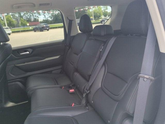 new 2025 Nissan Armada car, priced at $57,884