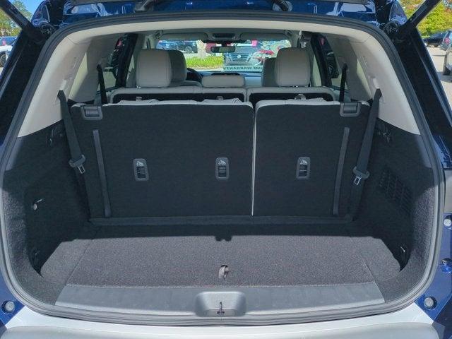 new 2025 Nissan Pathfinder car, priced at $38,301