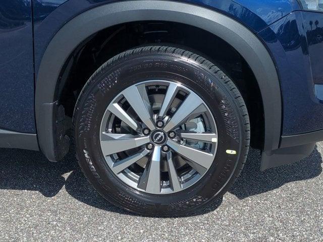 new 2025 Nissan Pathfinder car, priced at $38,301
