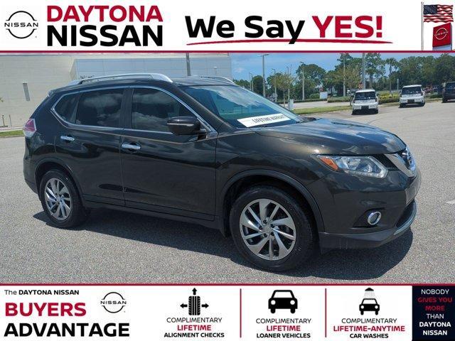 used 2014 Nissan Rogue car, priced at $12,999