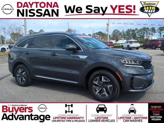 used 2023 Kia Sorento Hybrid car, priced at $32,999