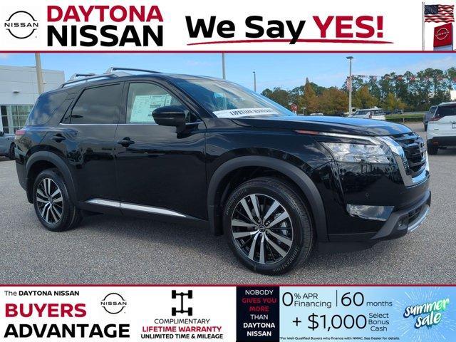 new 2025 Nissan Pathfinder car, priced at $43,756