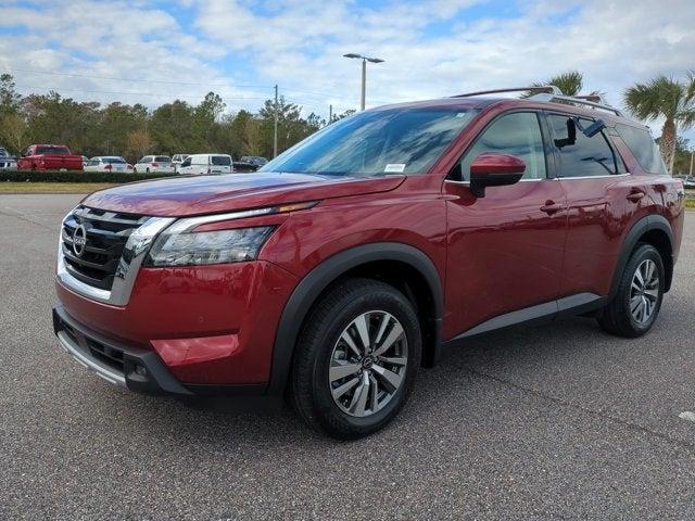 new 2025 Nissan Pathfinder car, priced at $46,385