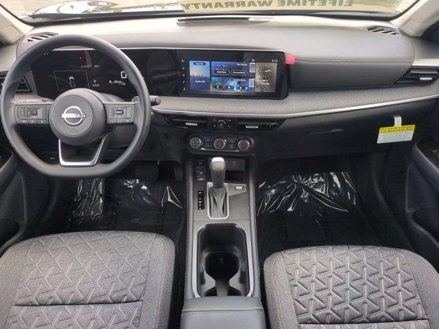 new 2025 Nissan Kicks car, priced at $26,458