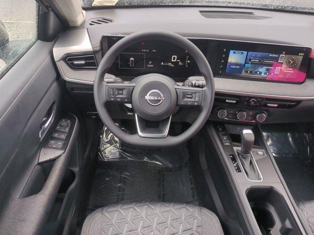 new 2025 Nissan Kicks car, priced at $25,853
