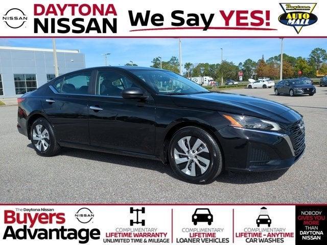 new 2025 Nissan Altima car, priced at $28,750