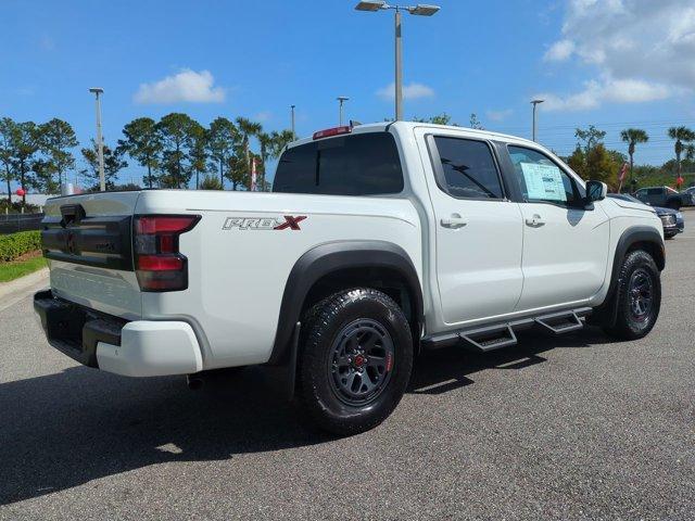 new 2025 Nissan Frontier car, priced at $39,978