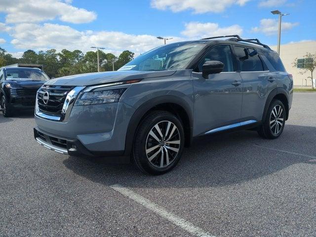new 2025 Nissan Pathfinder car, priced at $44,725