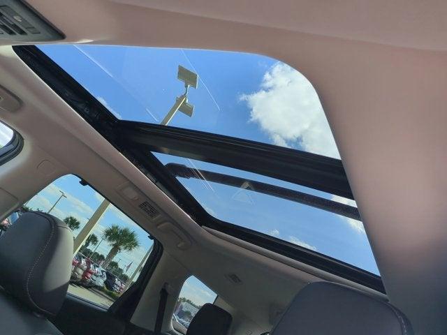 new 2025 Nissan Pathfinder car, priced at $44,725