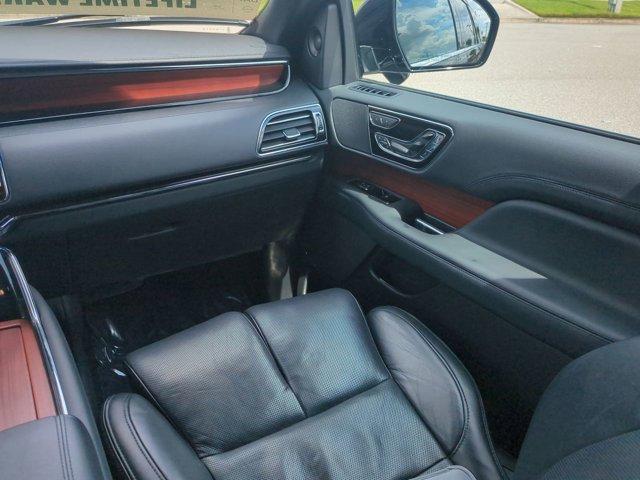 used 2023 Lincoln Navigator car, priced at $59,350