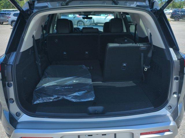 new 2025 Nissan Pathfinder car, priced at $38,621