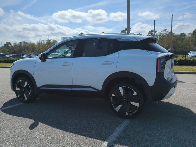 new 2025 Nissan Kicks car, priced at $28,500