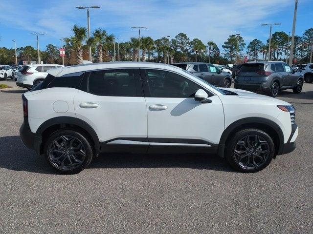 new 2025 Nissan Kicks car, priced at $29,480