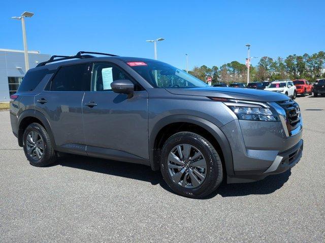 used 2025 Nissan Pathfinder car, priced at $39,999