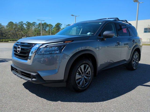 used 2025 Nissan Pathfinder car, priced at $39,999