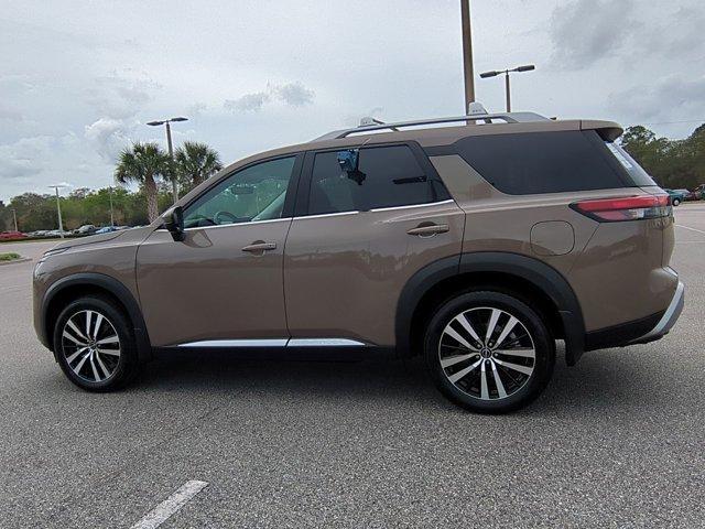 new 2024 Nissan Pathfinder car, priced at $45,954