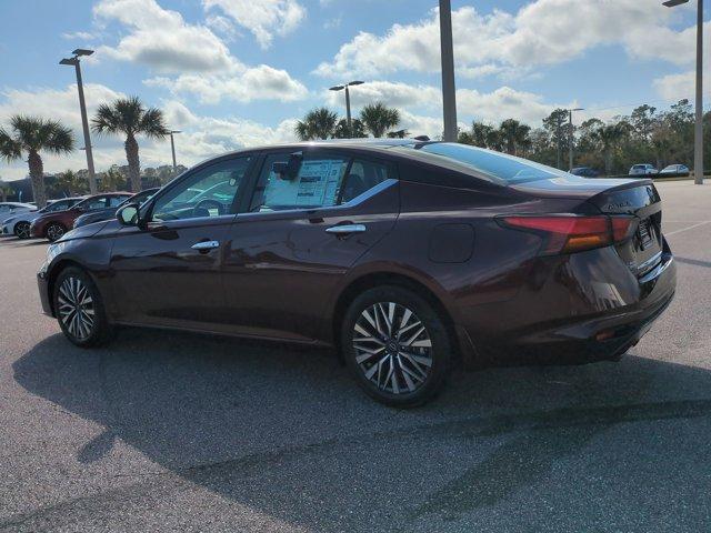 new 2025 Nissan Altima car, priced at $29,301