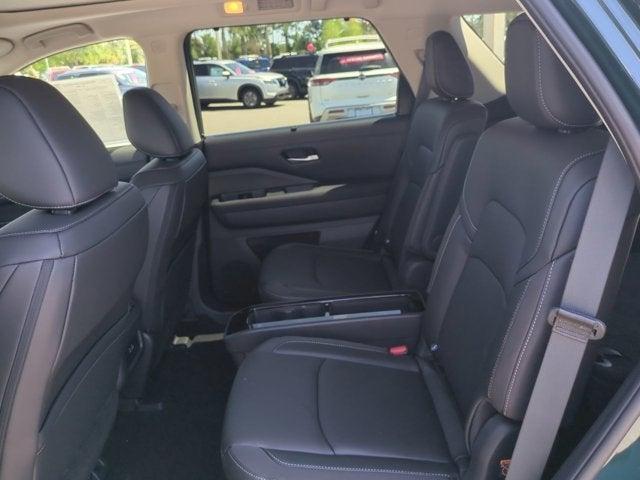 new 2025 Nissan Pathfinder car, priced at $41,419
