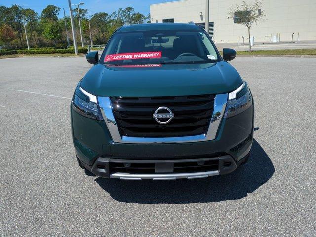 new 2025 Nissan Pathfinder car, priced at $43,419