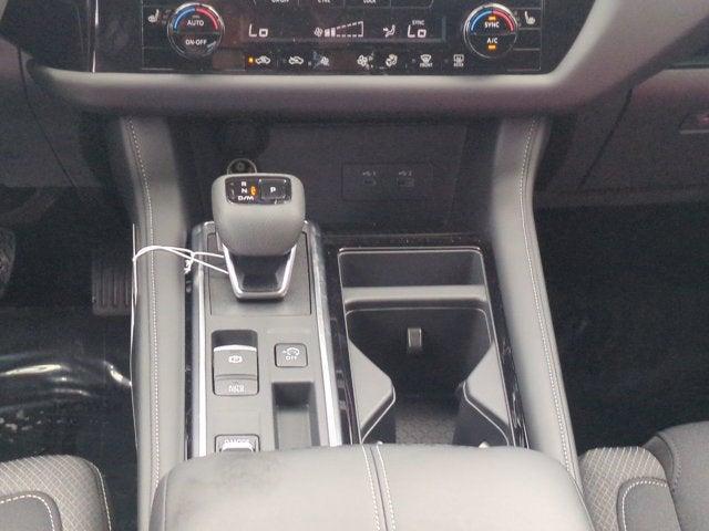 new 2025 Nissan Pathfinder car, priced at $40,202
