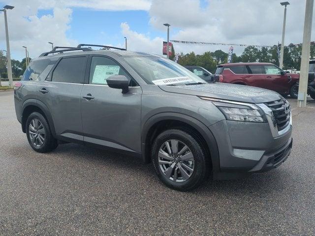 new 2025 Nissan Pathfinder car, priced at $40,202