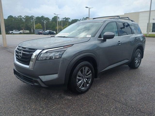 new 2025 Nissan Pathfinder car, priced at $40,202