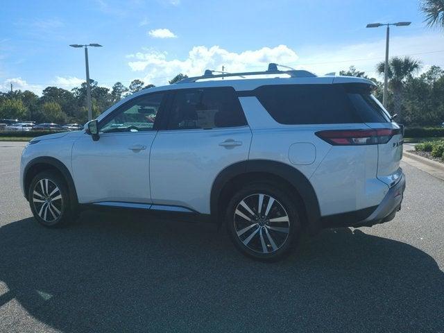 new 2025 Nissan Pathfinder car, priced at $43,873