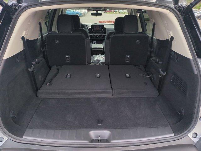 new 2025 Nissan Pathfinder car, priced at $38,300