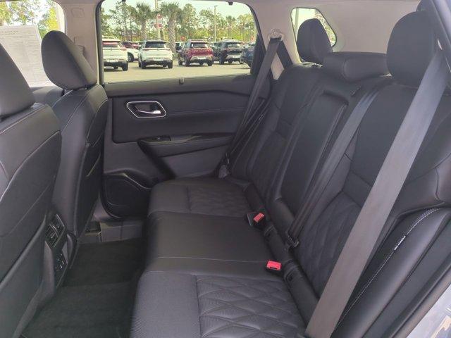 new 2025 Nissan Rogue car, priced at $43,689