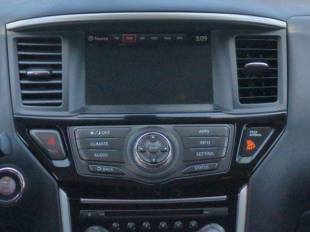 used 2020 Nissan Pathfinder car, priced at $19,999