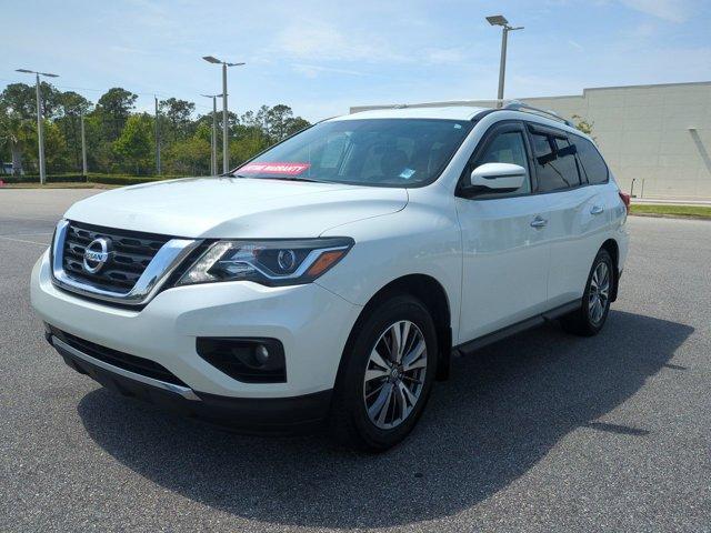 used 2020 Nissan Pathfinder car, priced at $19,999