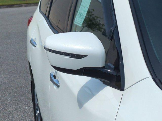 used 2020 Nissan Pathfinder car, priced at $19,999