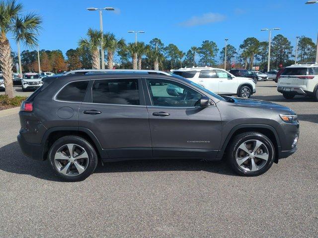 used 2019 Jeep Cherokee car, priced at $18,500