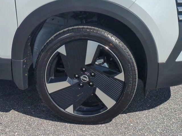 new 2026 Nissan Kicks car, priced at $29,907