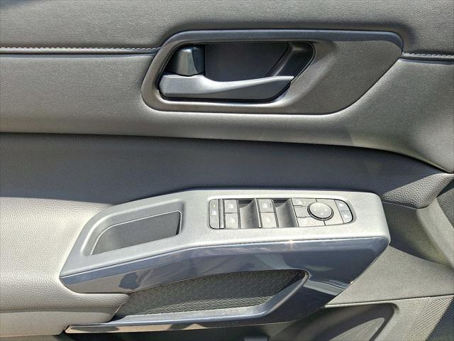 used 2024 Nissan Pathfinder car, priced at $35,299