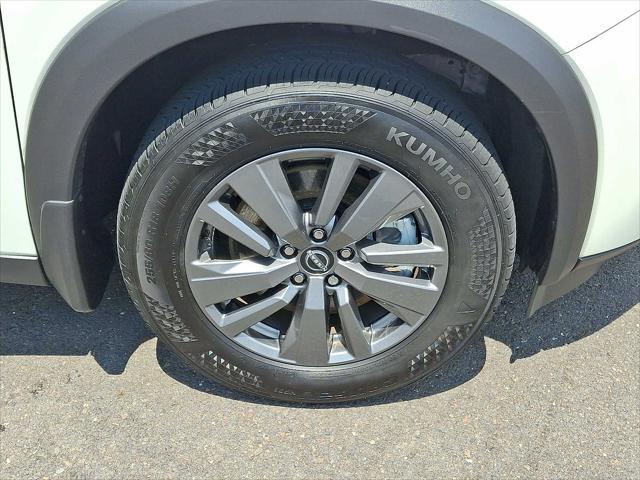 used 2024 Nissan Pathfinder car, priced at $35,299