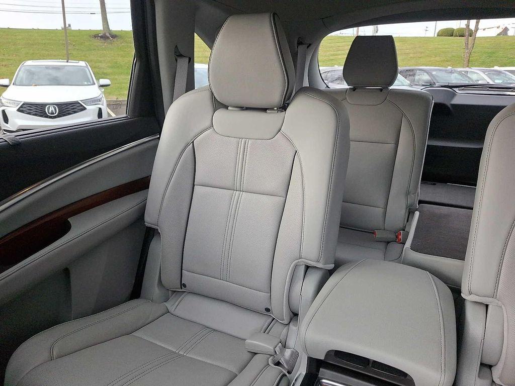 used 2017 Acura MDX car, priced at $21,499