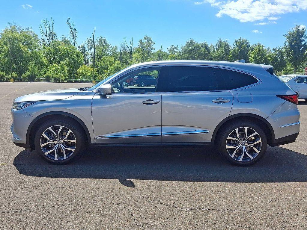 used 2023 Acura MDX car, priced at $44,388