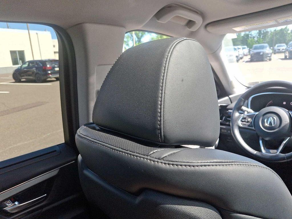 used 2023 Acura MDX car, priced at $44,388