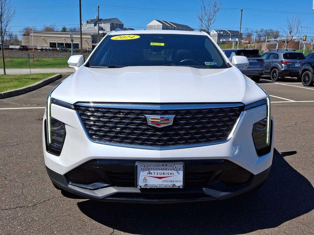 used 2024 Cadillac XT4 car, priced at $37,574