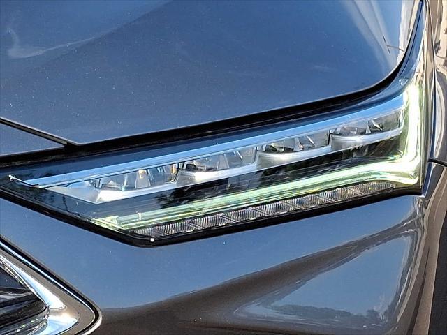 used 2025 Acura MDX car, priced at $54,900