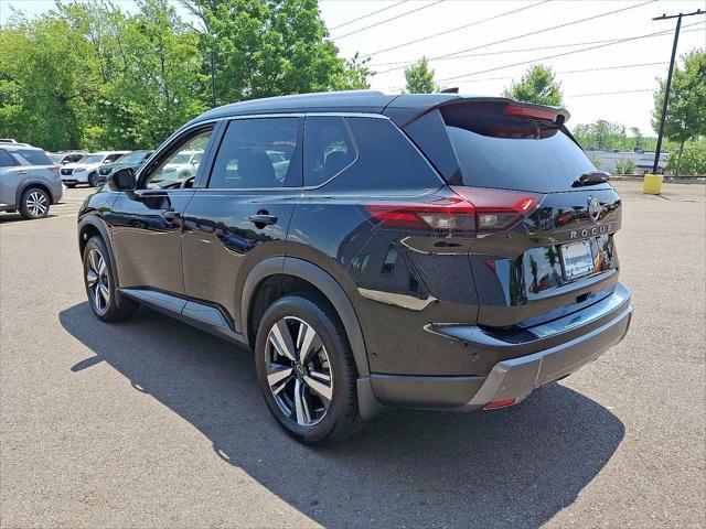 used 2024 Nissan Rogue car, priced at $31,897