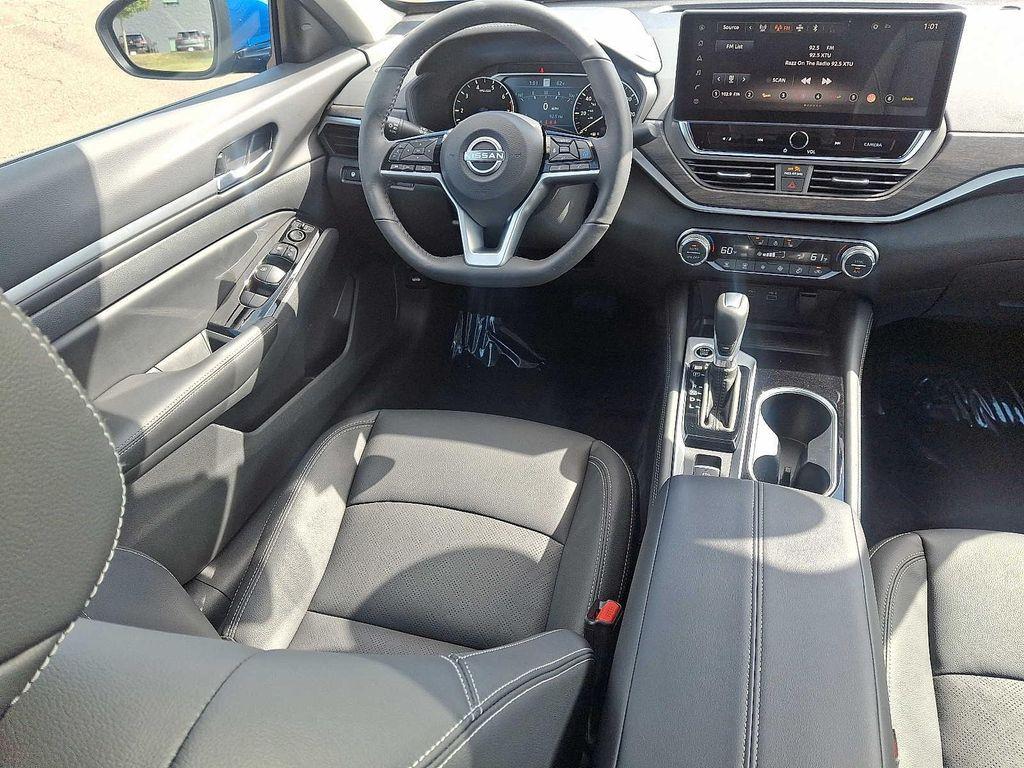 used 2025 Nissan Altima car, priced at $29,653