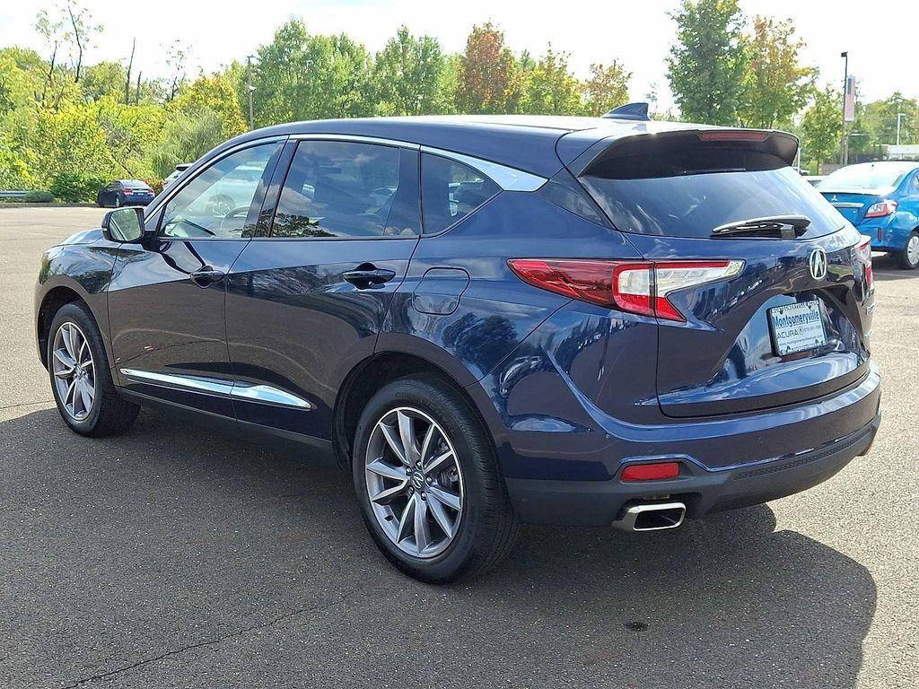 used 2024 Acura RDX car, priced at $38,900